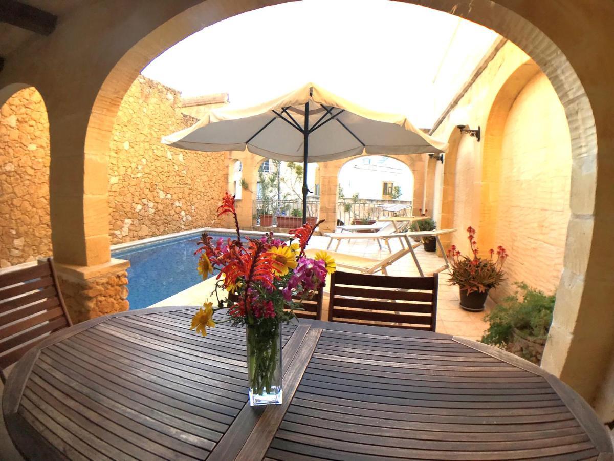 Ad Hoc B&B Il-Pergla Dış mekan fotoğraf